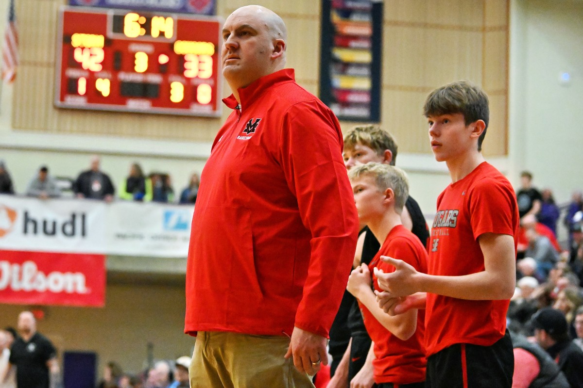 a Summit Mountain View 5A Oregon boys basketball quarterfinal 2024 Leon Neuschwander 59