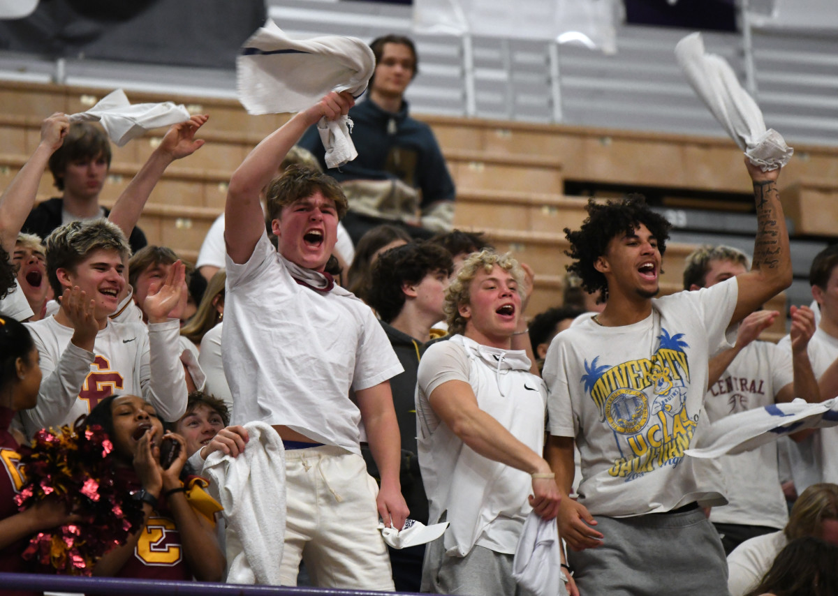 Jesuit Central Catholic 6A Oregon boys basketball quarterfinal 2024 Taylor Balkom 07