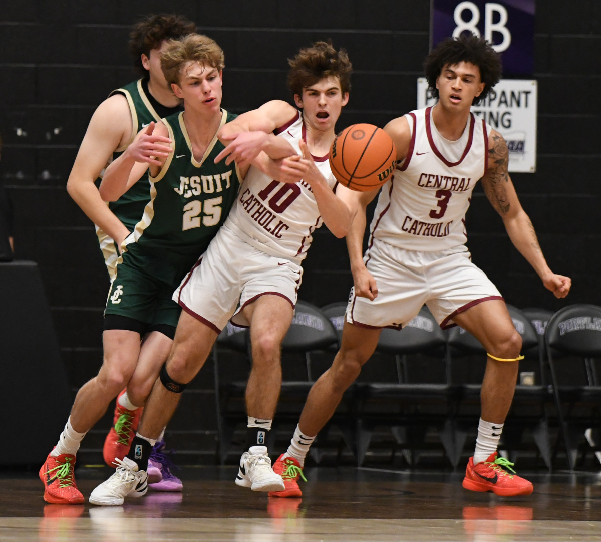 Jesuit Central Catholic 6A Oregon boys basketball quarterfinal 2024 Taylor Balkom 13