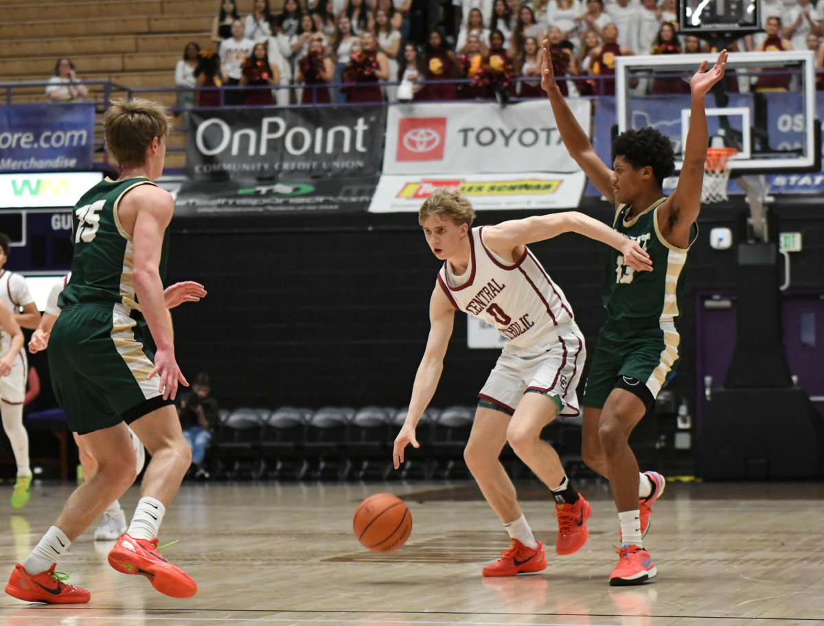 Jesuit Central Catholic 6A Oregon boys basketball quarterfinal 2024 Taylor Balkom 19