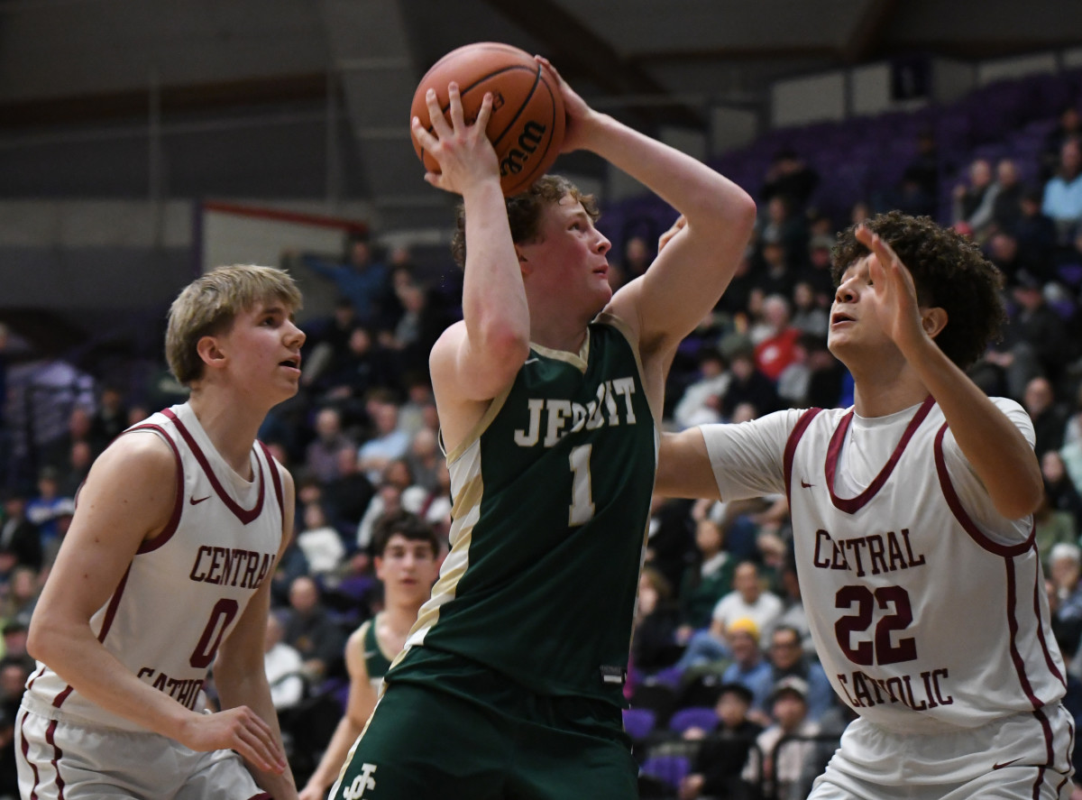 Jesuit Central Catholic 6A Oregon boys basketball quarterfinal 2024 Taylor Balkom 22