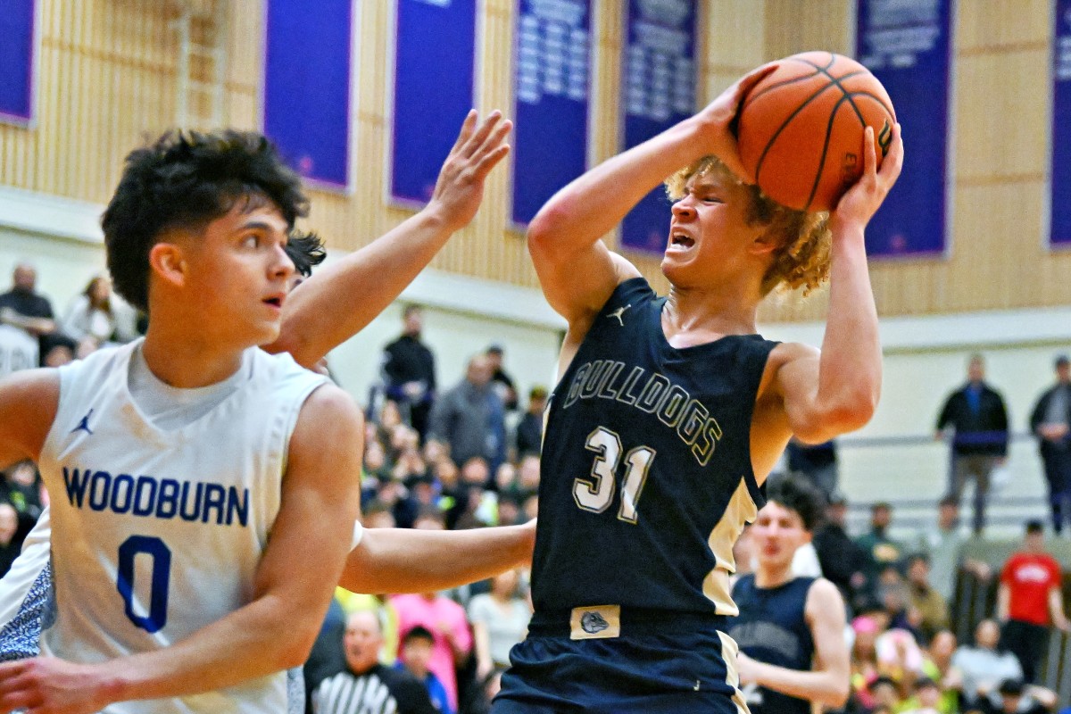 a Woodburn West Albany 5A Oregon boys basketball quarterfinal 2024 Leon Neuschwander 53