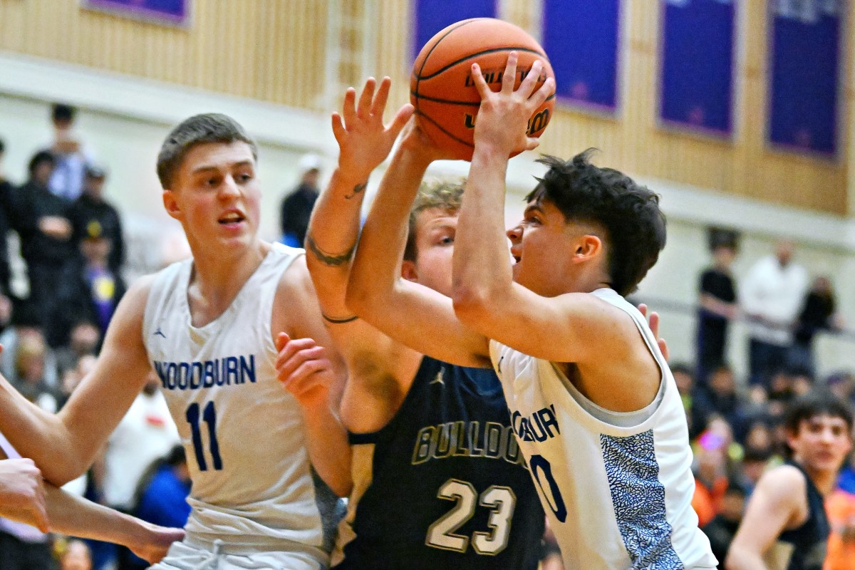 a Woodburn West Albany 5A Oregon boys basketball quarterfinal 2024 Leon Neuschwander 8