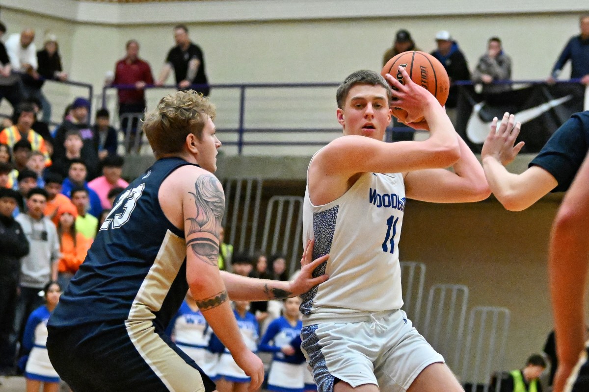 a Woodburn West Albany 5A Oregon boys basketball quarterfinal 2024 Leon Neuschwander 11