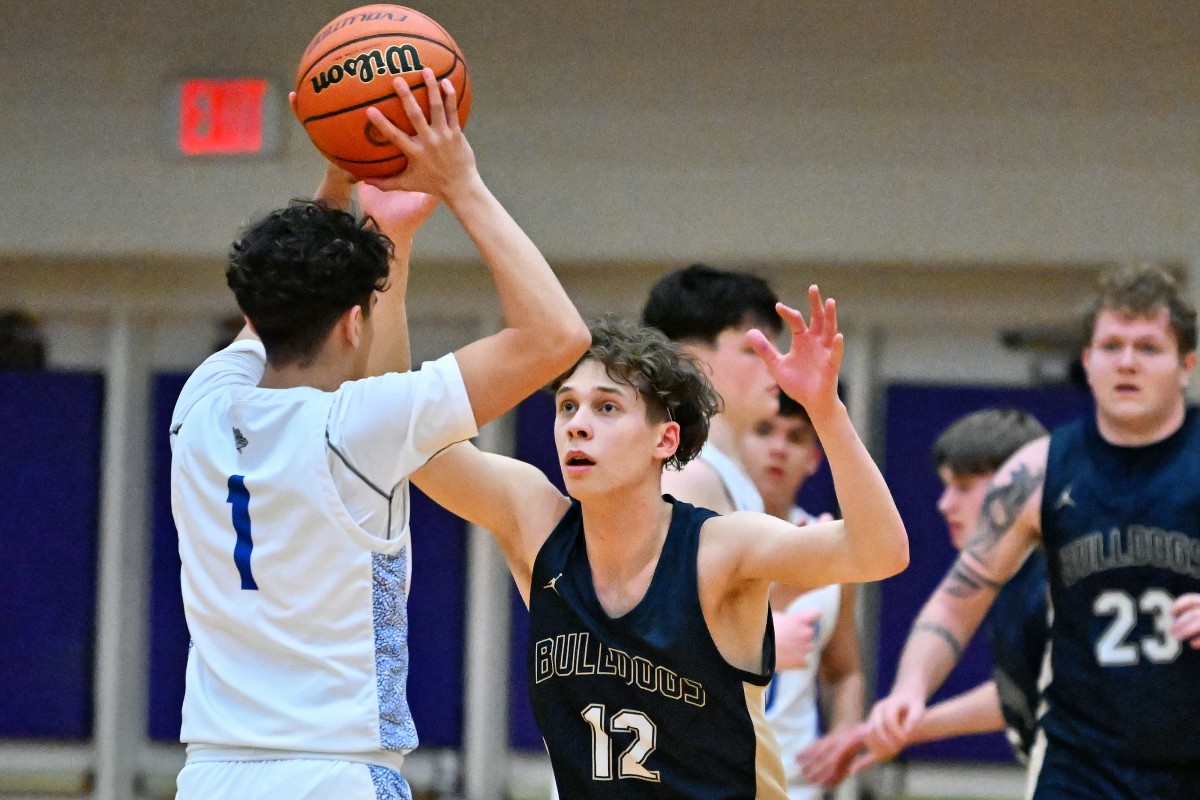 a Woodburn West Albany 5A Oregon boys basketball quarterfinal 2024 Leon Neuschwander 22