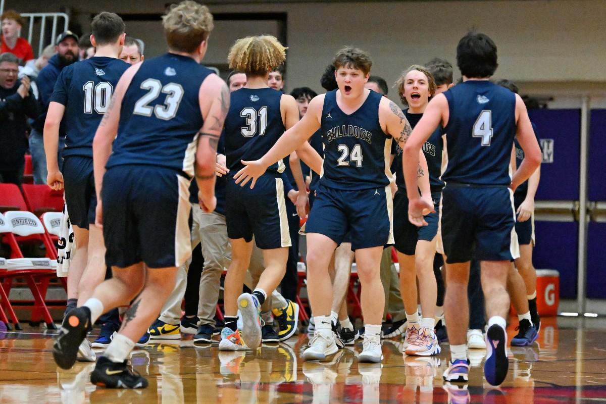 a Woodburn West Albany 5A Oregon boys basketball quarterfinal 2024 Leon Neuschwander 36