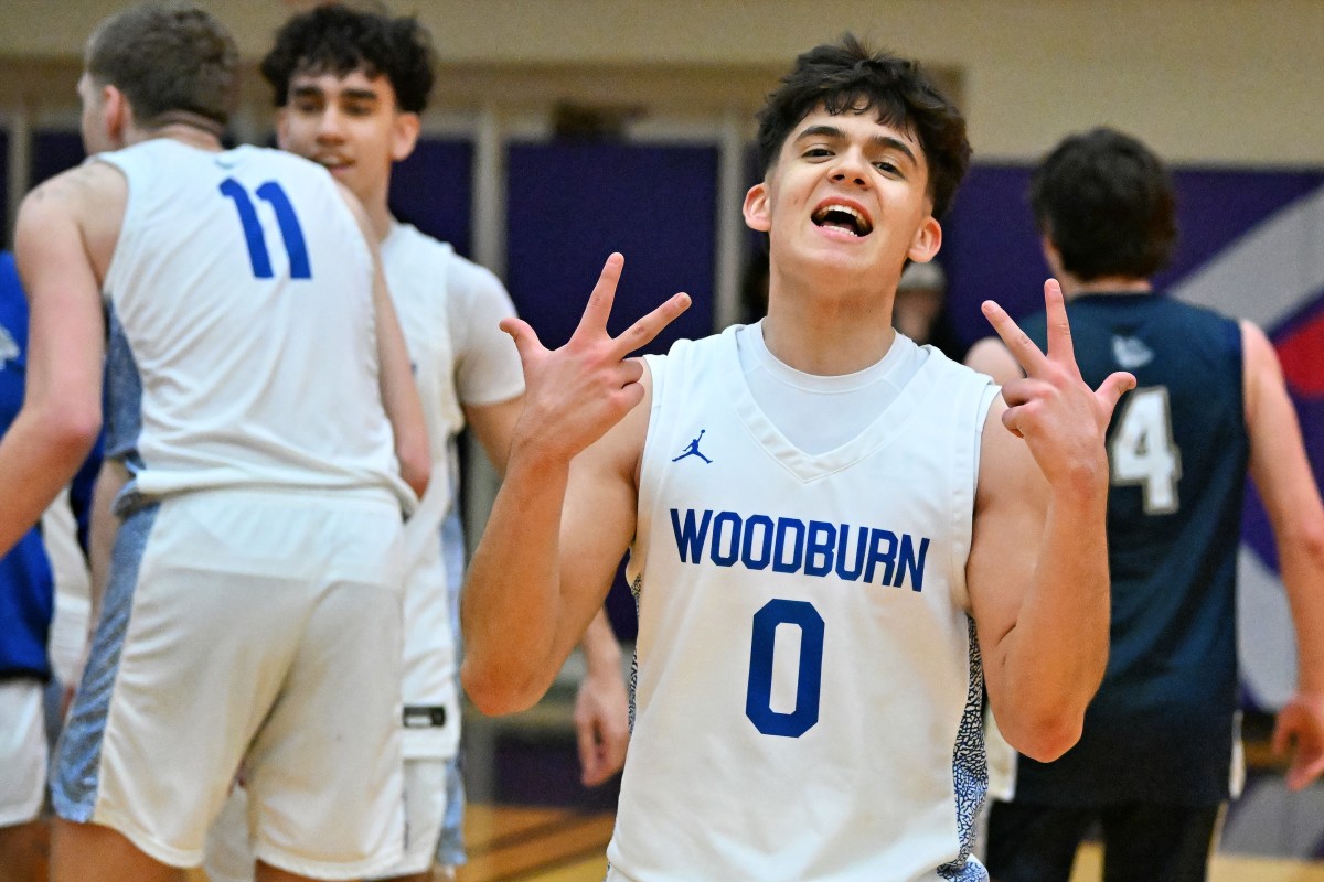 a Woodburn West Albany 5A Oregon boys basketball quarterfinal 2024 Leon Neuschwander 62