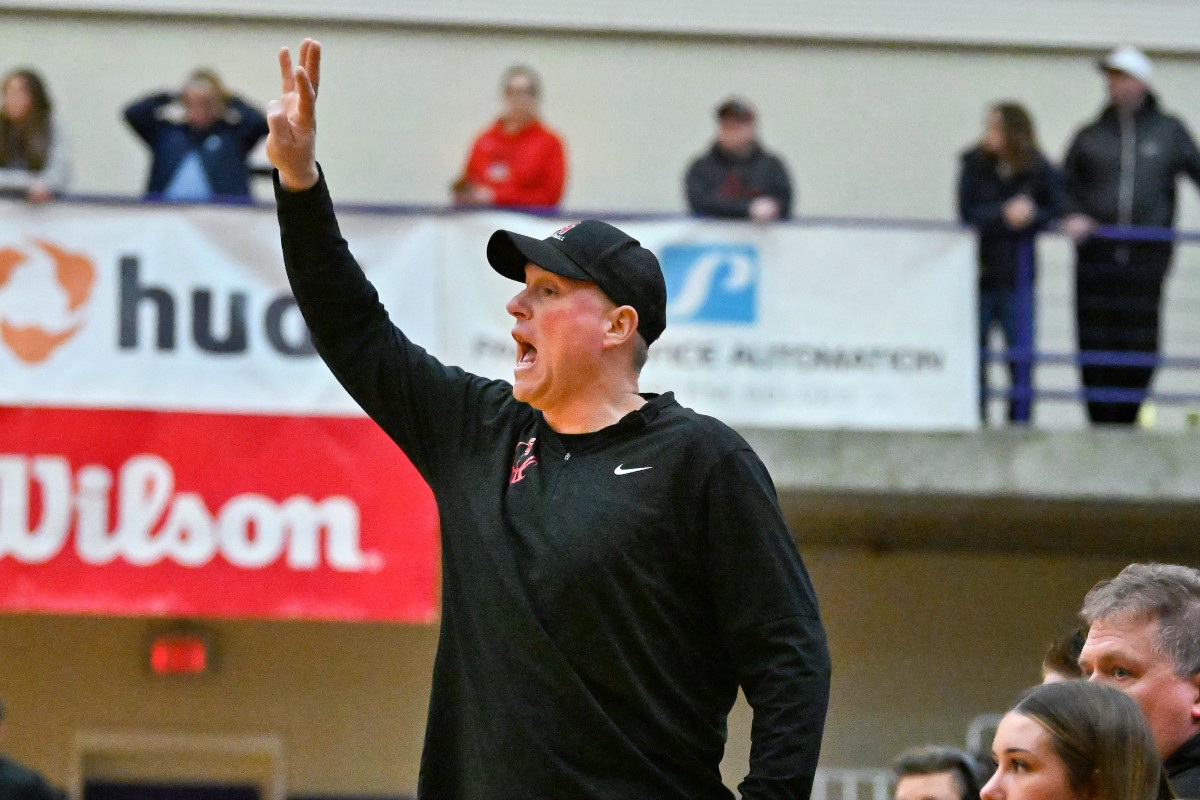 a Corvallis South Albany 5A Oregon girls basketball quarterfinal 2024 Leon Neuschwander 4