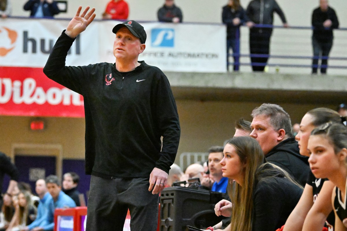 a Corvallis South Albany 5A Oregon girls basketball quarterfinal 2024 Leon Neuschwander 5