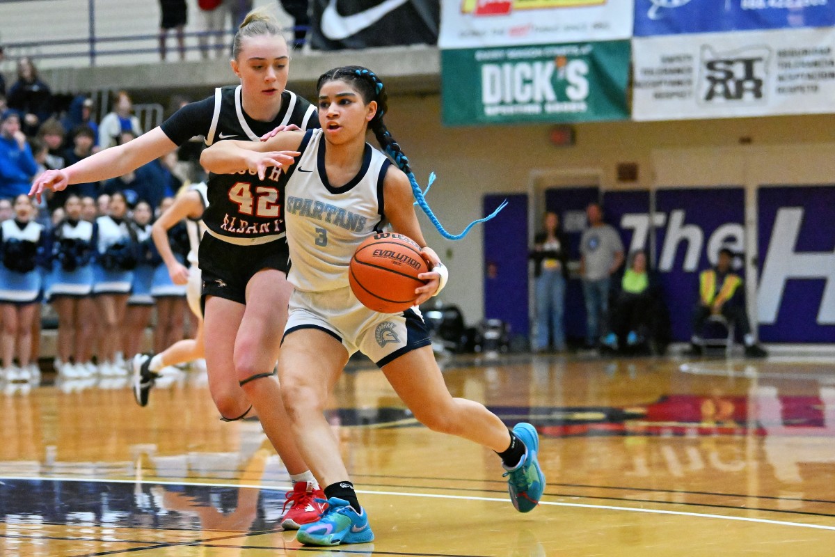 a Corvallis South Albany 5A Oregon girls basketball quarterfinal 2024 Leon Neuschwander 14