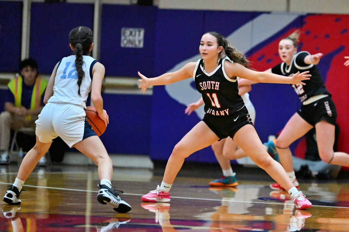 a Corvallis South Albany 5A Oregon girls basketball quarterfinal 2024 Leon Neuschwander 19