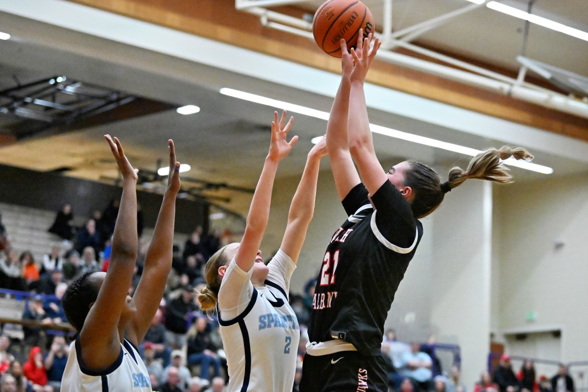 a Corvallis South Albany 5A Oregon girls basketball quarterfinal 2024 Leon Neuschwander 27