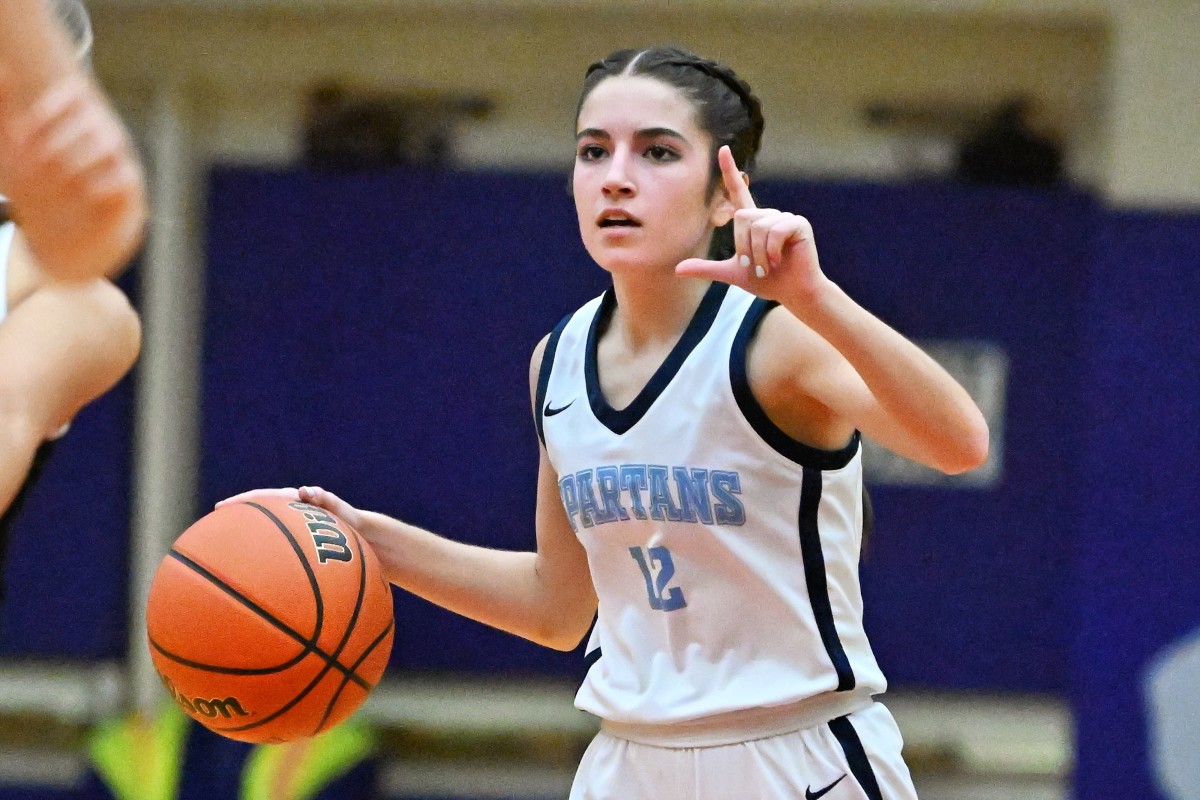 a Corvallis South Albany 5A Oregon girls basketball quarterfinal 2024 Leon Neuschwander 32