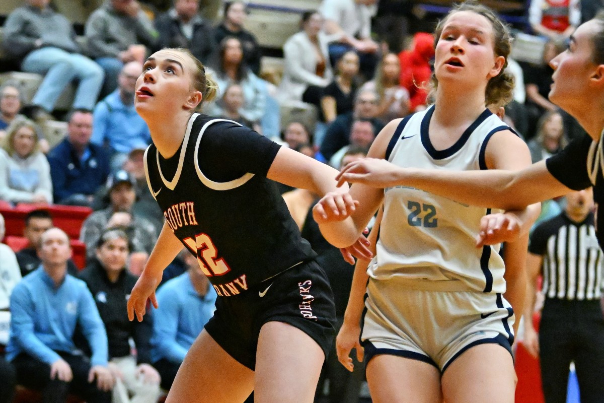 a Corvallis South Albany 5A Oregon girls basketball quarterfinal 2024 Leon Neuschwander 34