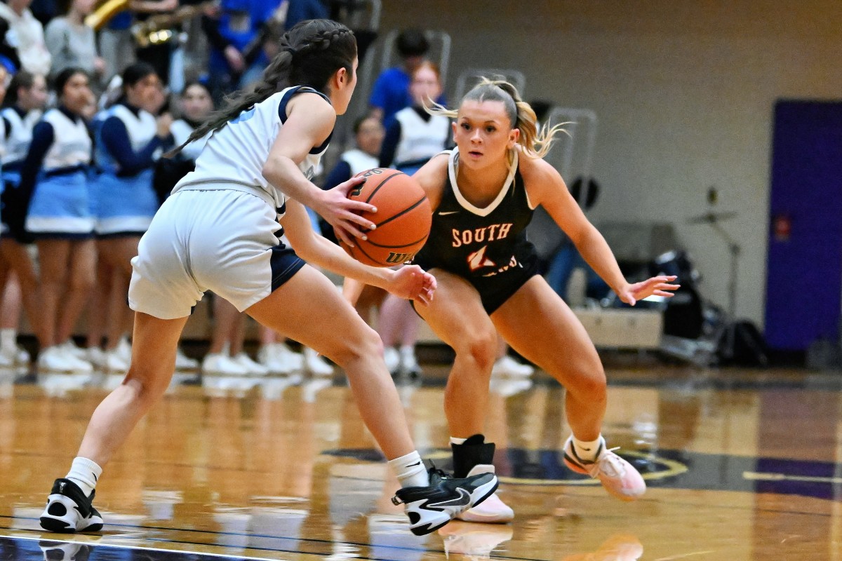 a Corvallis South Albany 5A Oregon girls basketball quarterfinal 2024 Leon Neuschwander 50