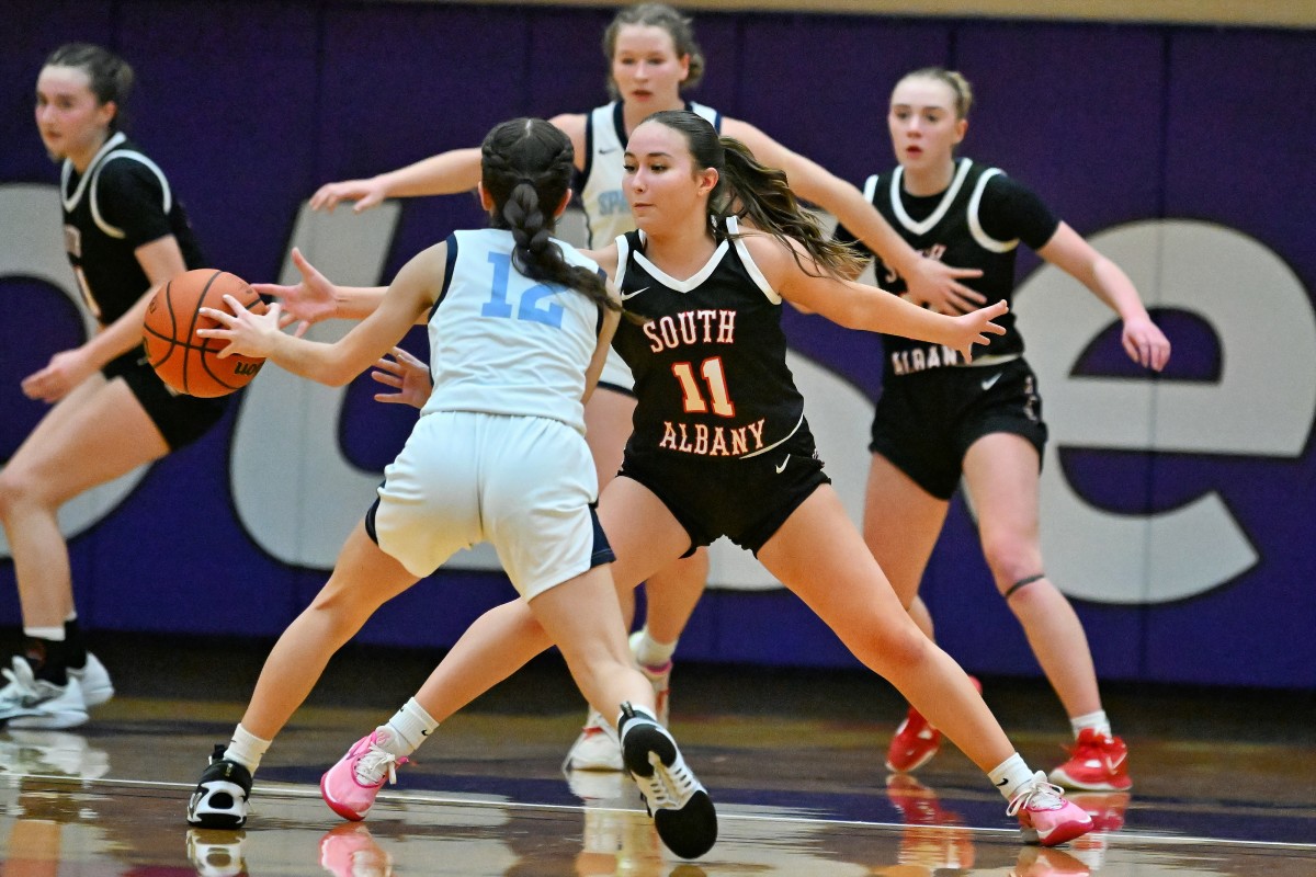 a Corvallis South Albany 5A Oregon girls basketball quarterfinal 2024 Leon Neuschwander 48