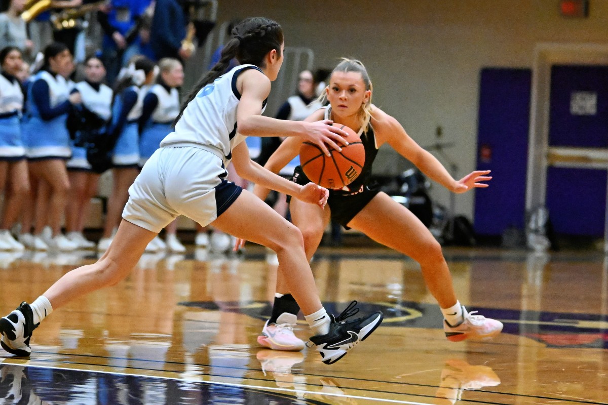 a Corvallis South Albany 5A Oregon girls basketball quarterfinal 2024 Leon Neuschwander 51