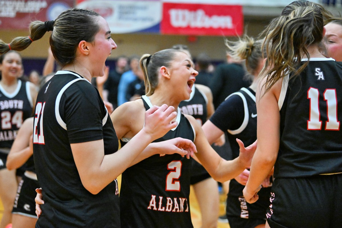 a Corvallis South Albany 5A Oregon girls basketball quarterfinal 2024 Leon Neuschwander 59