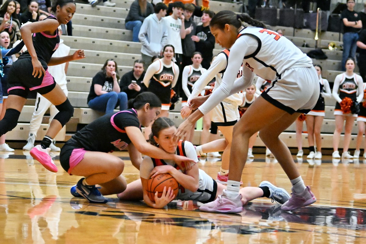 a Crater Springfield 5A Oregon girls basketball quarterfinal 2024 Leon Neuschwander 13