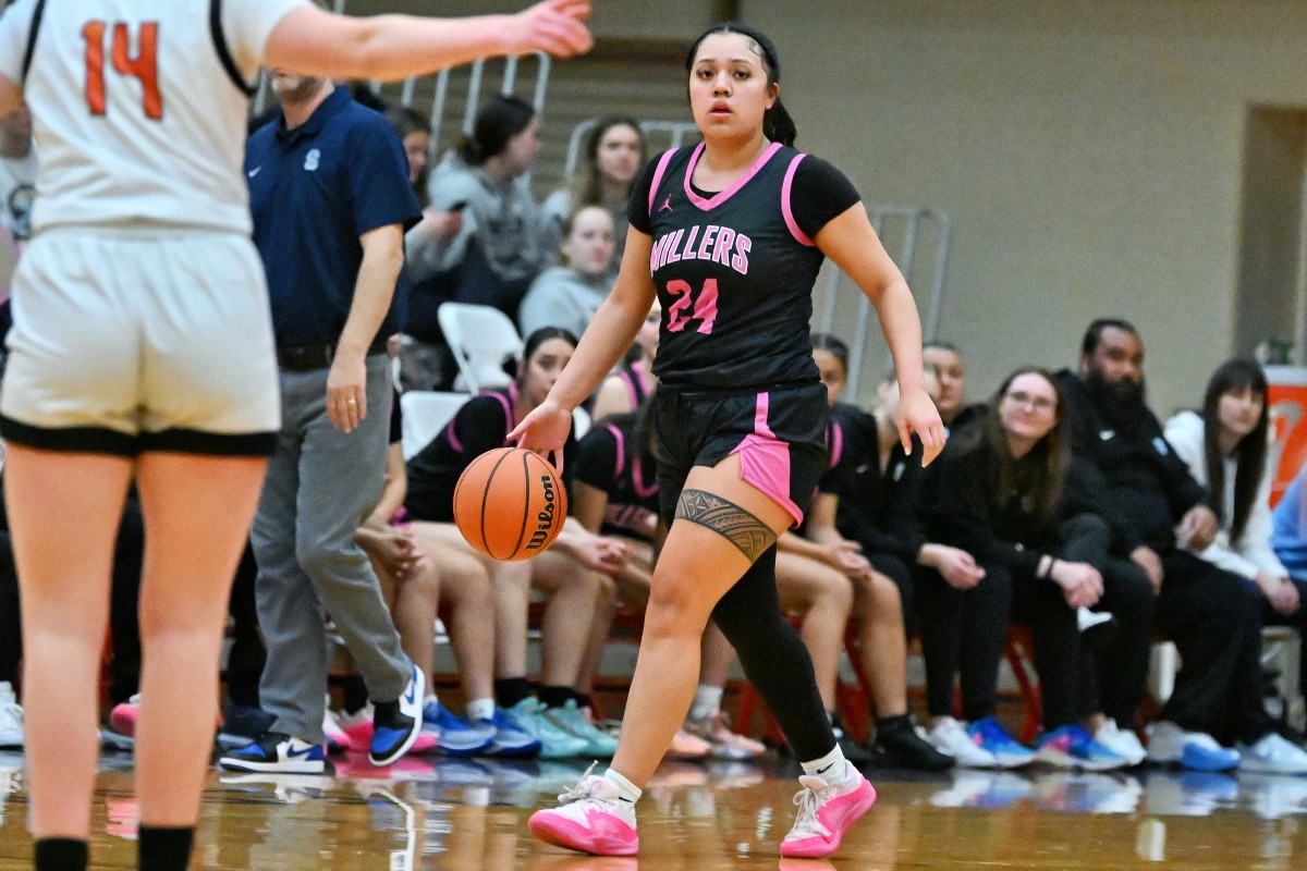 a Crater Springfield 5A Oregon girls basketball quarterfinal 2024 Leon Neuschwander 17