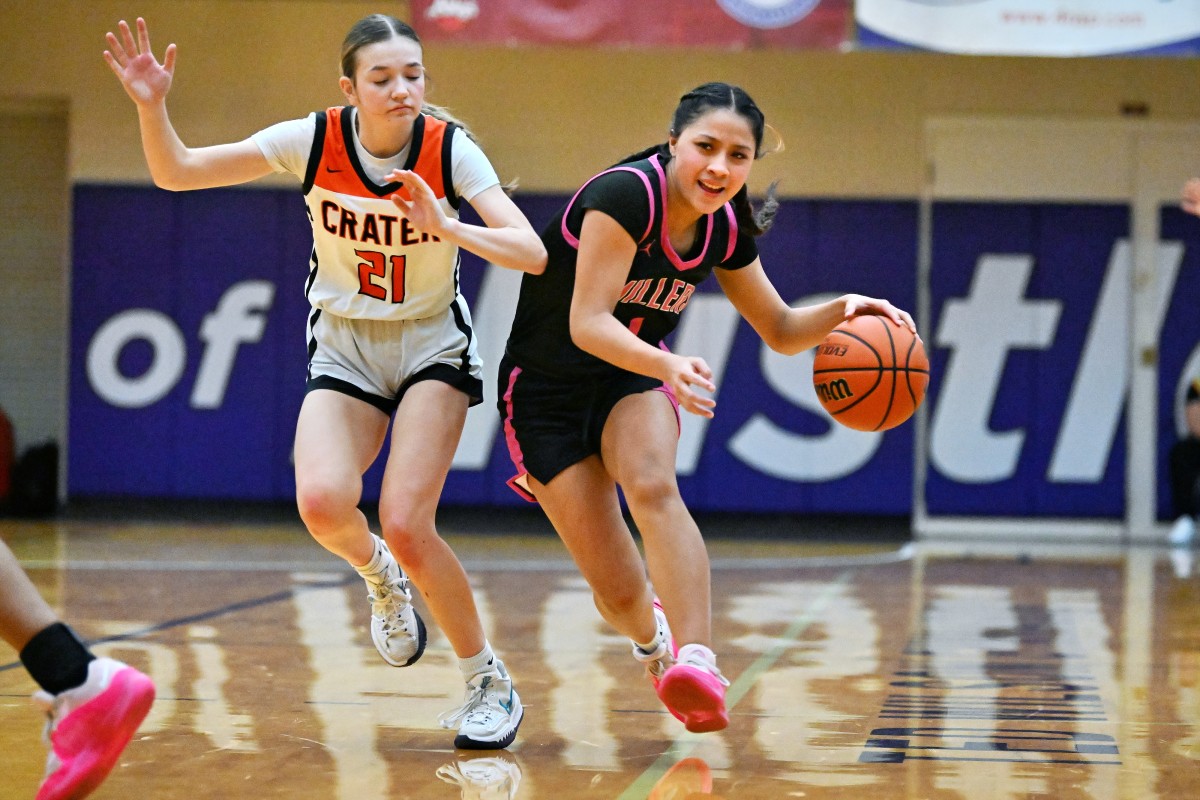 a Crater Springfield 5A Oregon girls basketball quarterfinal 2024 Leon Neuschwander 34