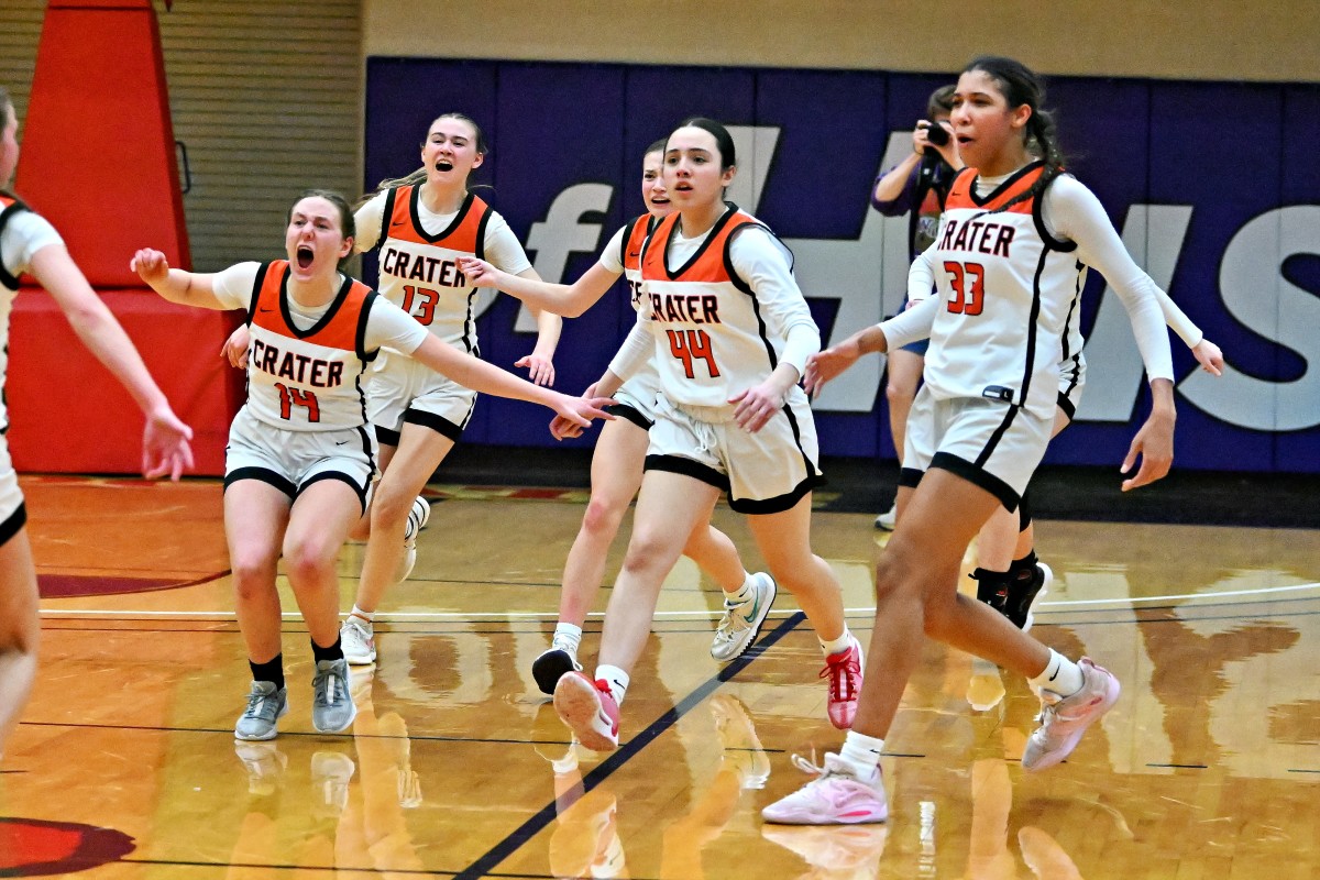 a Crater Springfield 5A Oregon girls basketball quarterfinal 2024 Leon Neuschwander 46