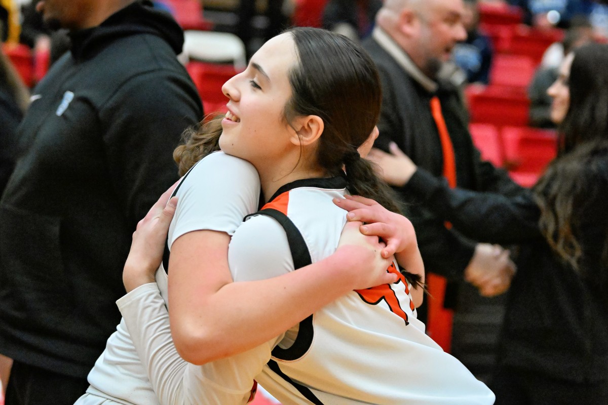 a Crater Springfield 5A Oregon girls basketball quarterfinal 2024 Leon Neuschwander 57