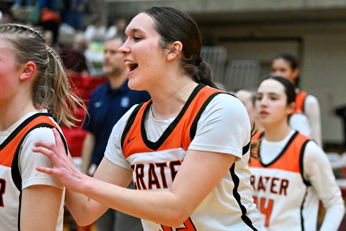 a Crater Springfield 5A Oregon girls basketball quarterfinal 2024 Leon Neuschwander 56