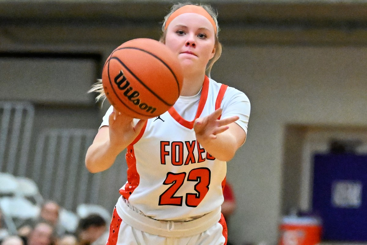 a Silverton Mountain View 5A Oregon girls basketball quarterfinal 2024 Leon Neuschwander 32