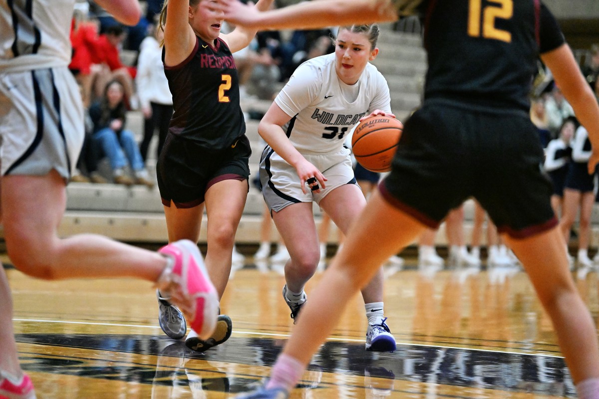 a Redmond Wilsonville 5A Oregon girls basketball quarterfinal 2024 Leon Neuschwander 12