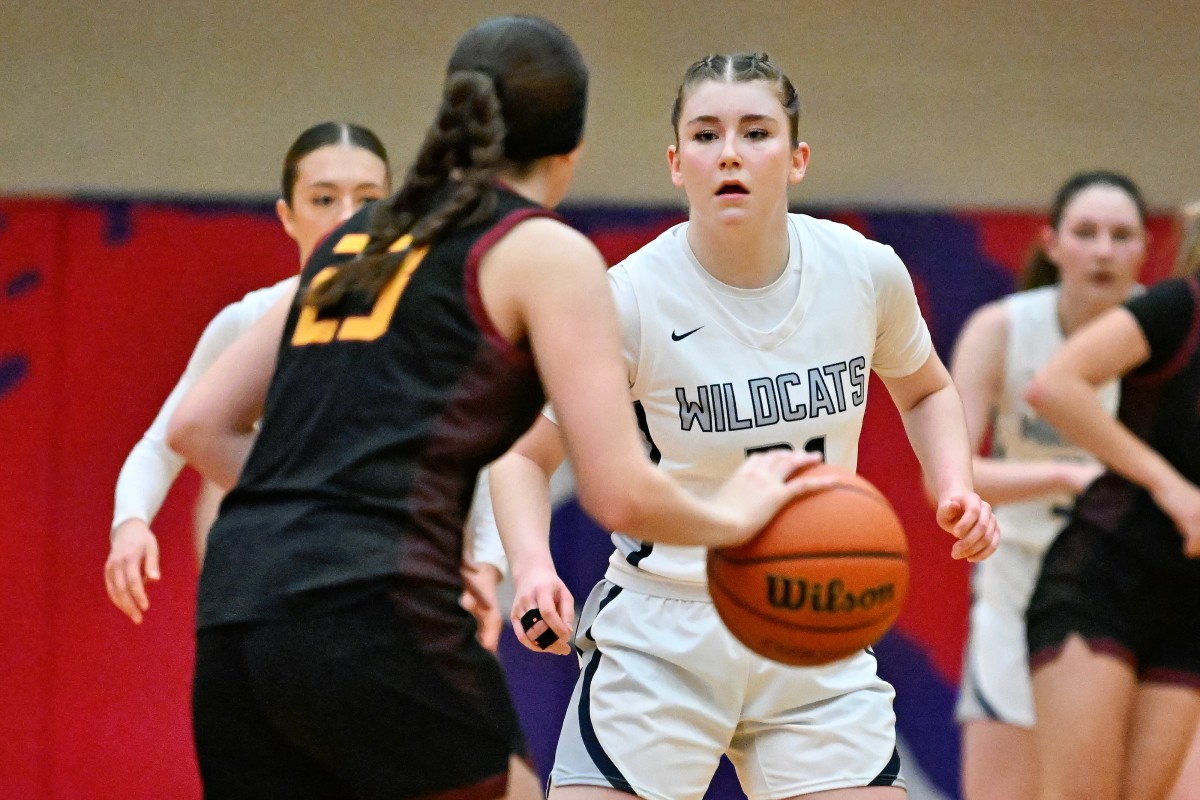 a Redmond Wilsonville 5A Oregon girls basketball quarterfinal 2024 Leon Neuschwander 36