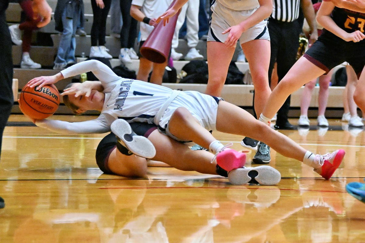 a Redmond Wilsonville 5A Oregon girls basketball quarterfinal 2024 Leon Neuschwander 47