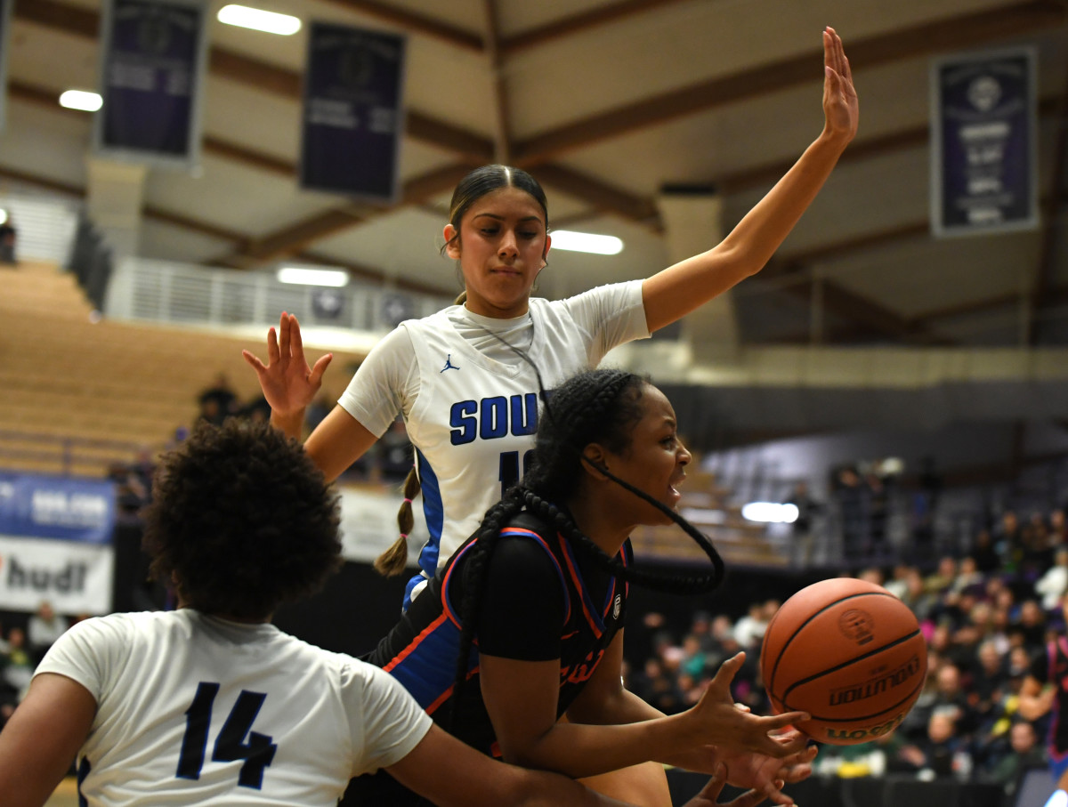 Benson South Medford 6A Oregon girls basketball final 2024 Taylor Balkom 11