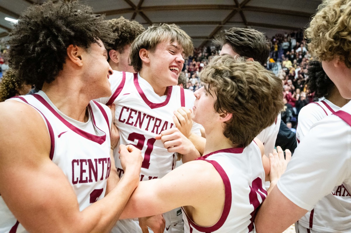 Central Catholic Roosevelt 6A Oregon boys basketball final 2024 Naji Saker-291