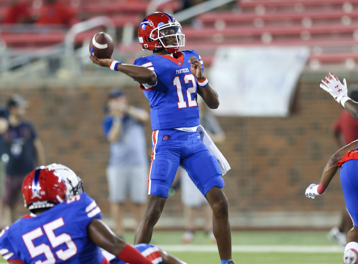 Look: Keelon Russell, Uncommitted 2025 Quarterback, Throws 4 TDs In SMU ...