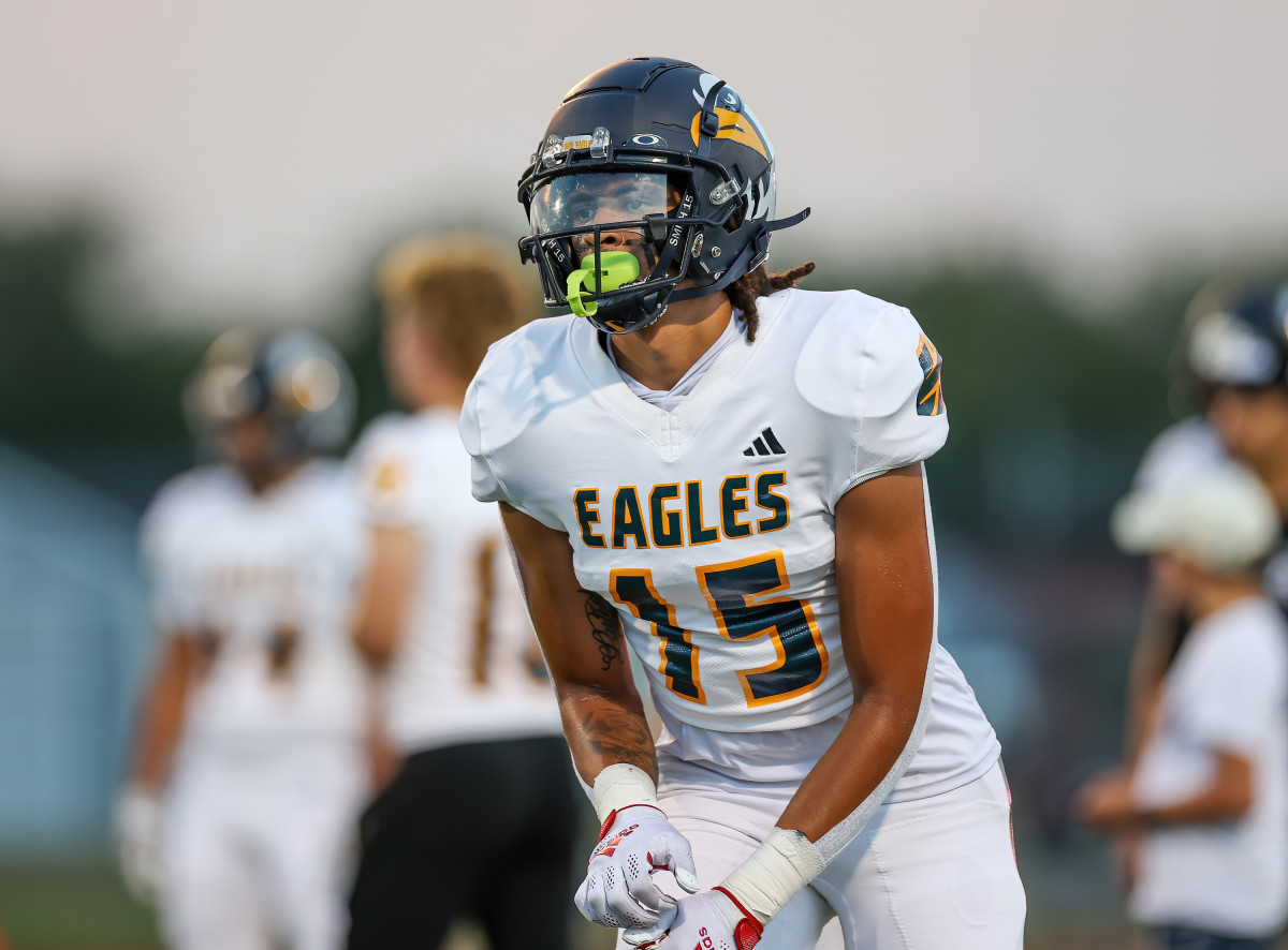 Keelan Smith warms up before Liberty North's 2023 season opener against Lee's Summit North on Aug. 25.