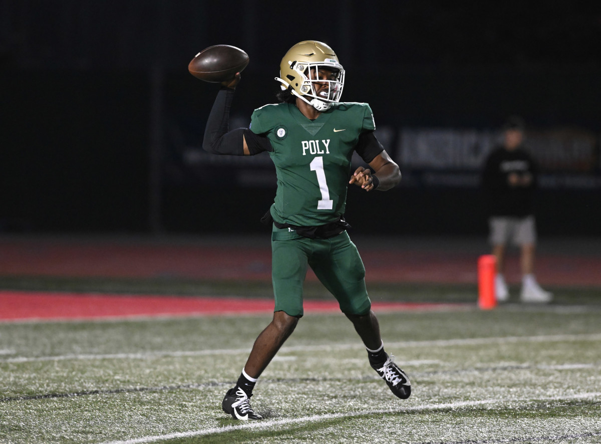 Long Beach Poly QB Darius Curry, a Colorado State commit. Photo: Heston Quan