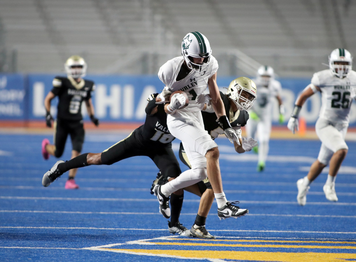 Photos: Gatlin Bair Was The Blur On 'The Blue' At Boise State ...