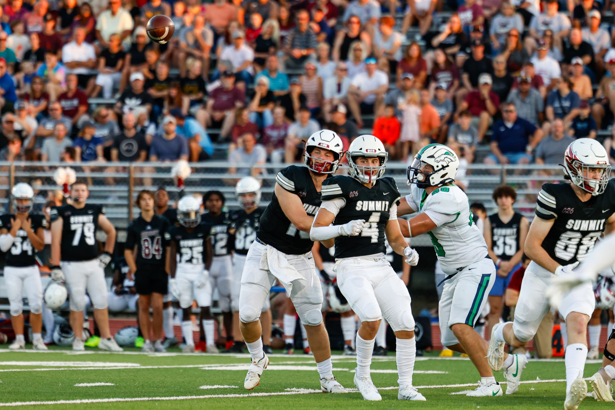 Rockwood Summit Marquette Missouri football 9-1-23 Nate Latsch 23542