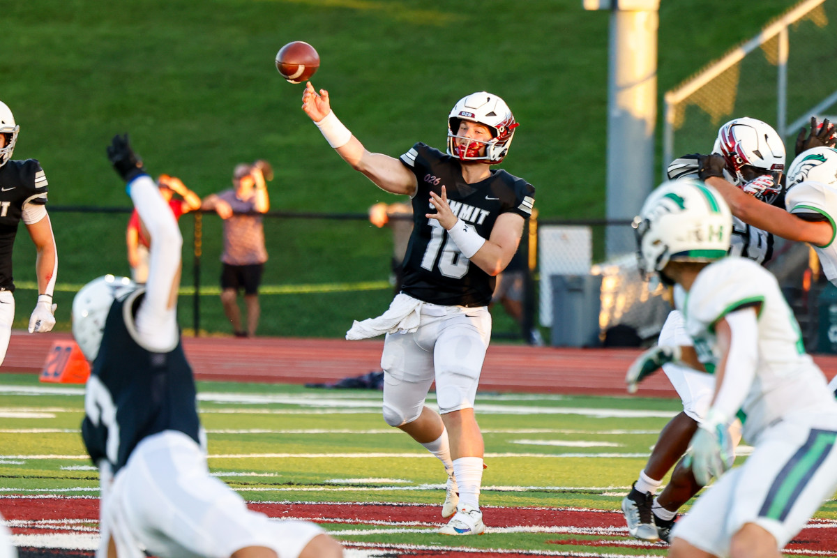 Rockwood Summit Marquette Missouri football 9-1-23 Nate Latsch 23539