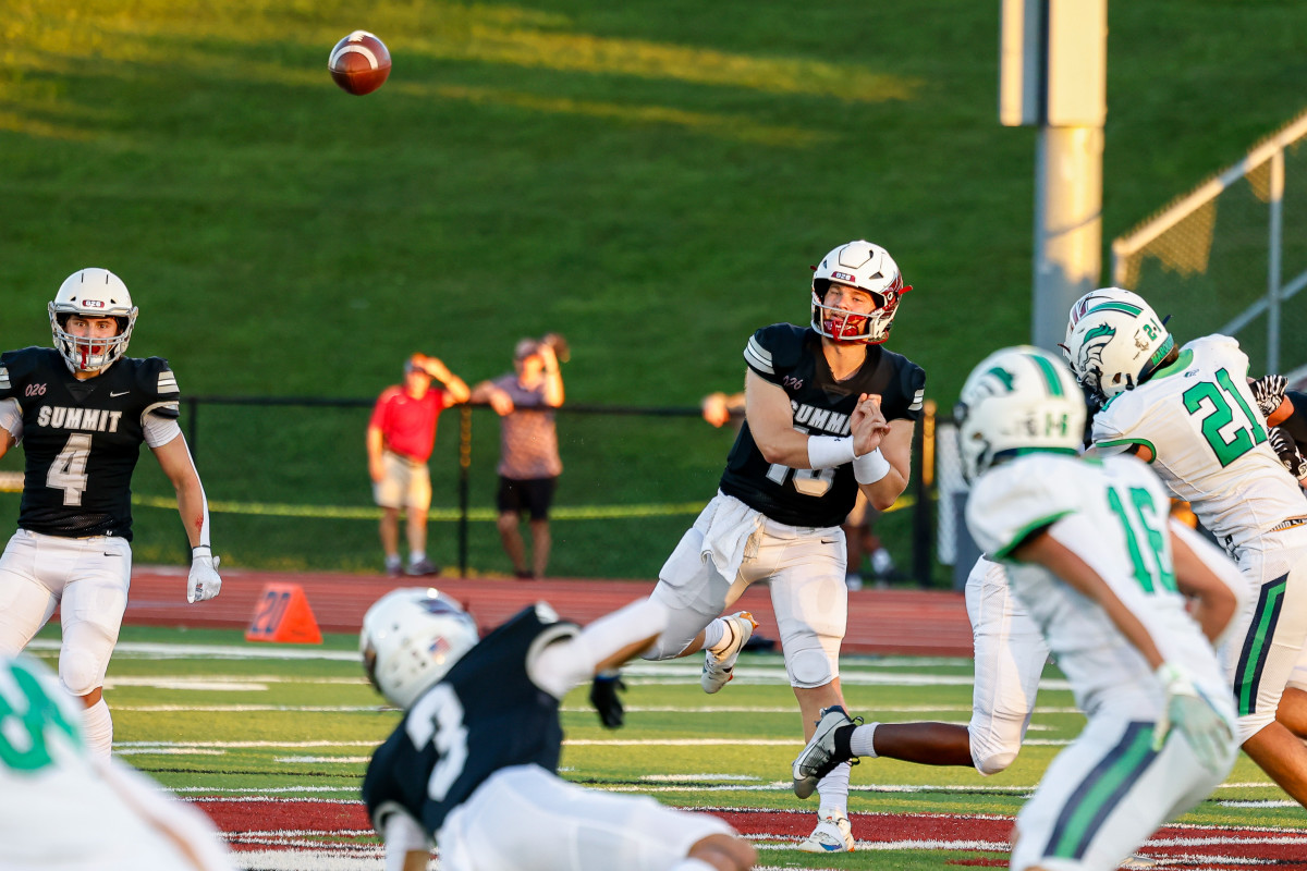 Rockwood Summit Marquette Missouri football 9-1-23 Nate Latsch 23540