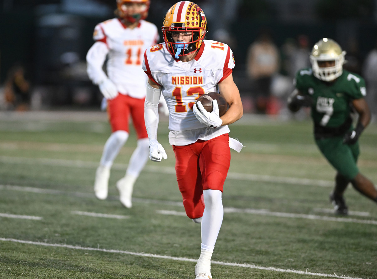 Mission Viejo vs Long Beach Poly September 1, 2023 Photo-Heston Quan14