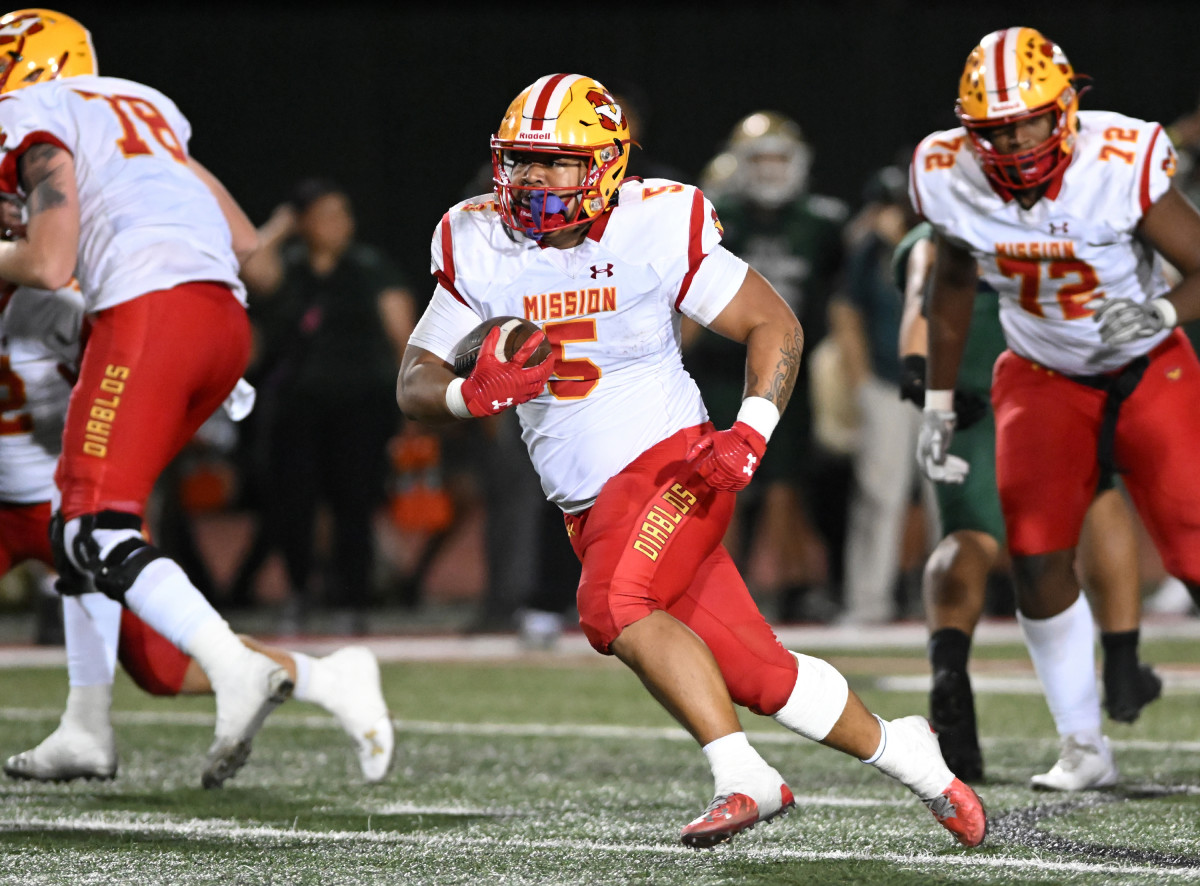 Mission Viejo vs Long Beach Poly September 1, 2023 Photo-Heston Quan28