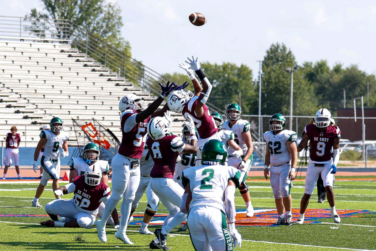 De Smet Glenbard West Missouri Illinois football Sept 2 2023 Nate Latsch-17