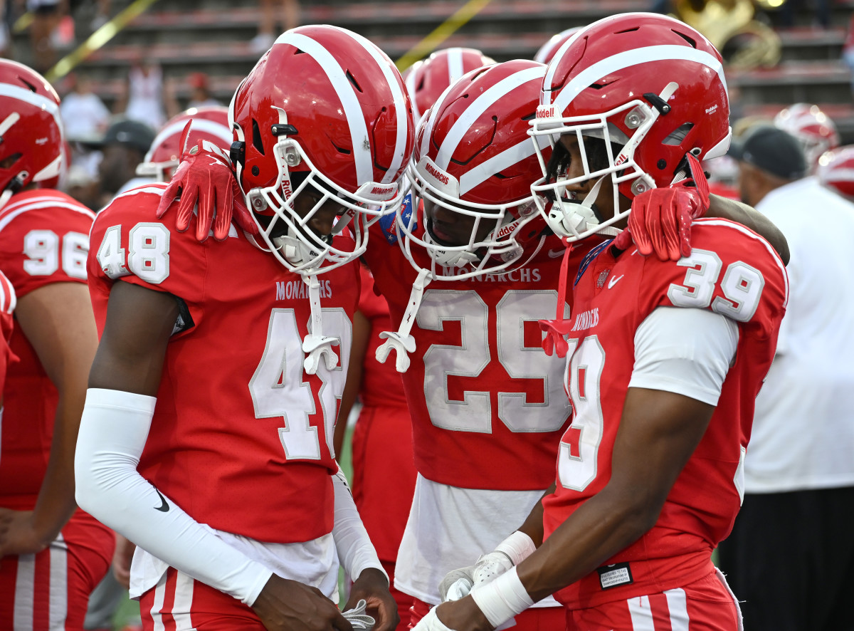 Kahuku vs Mater Dei September 9, 2023 Photo-Heston Quan26