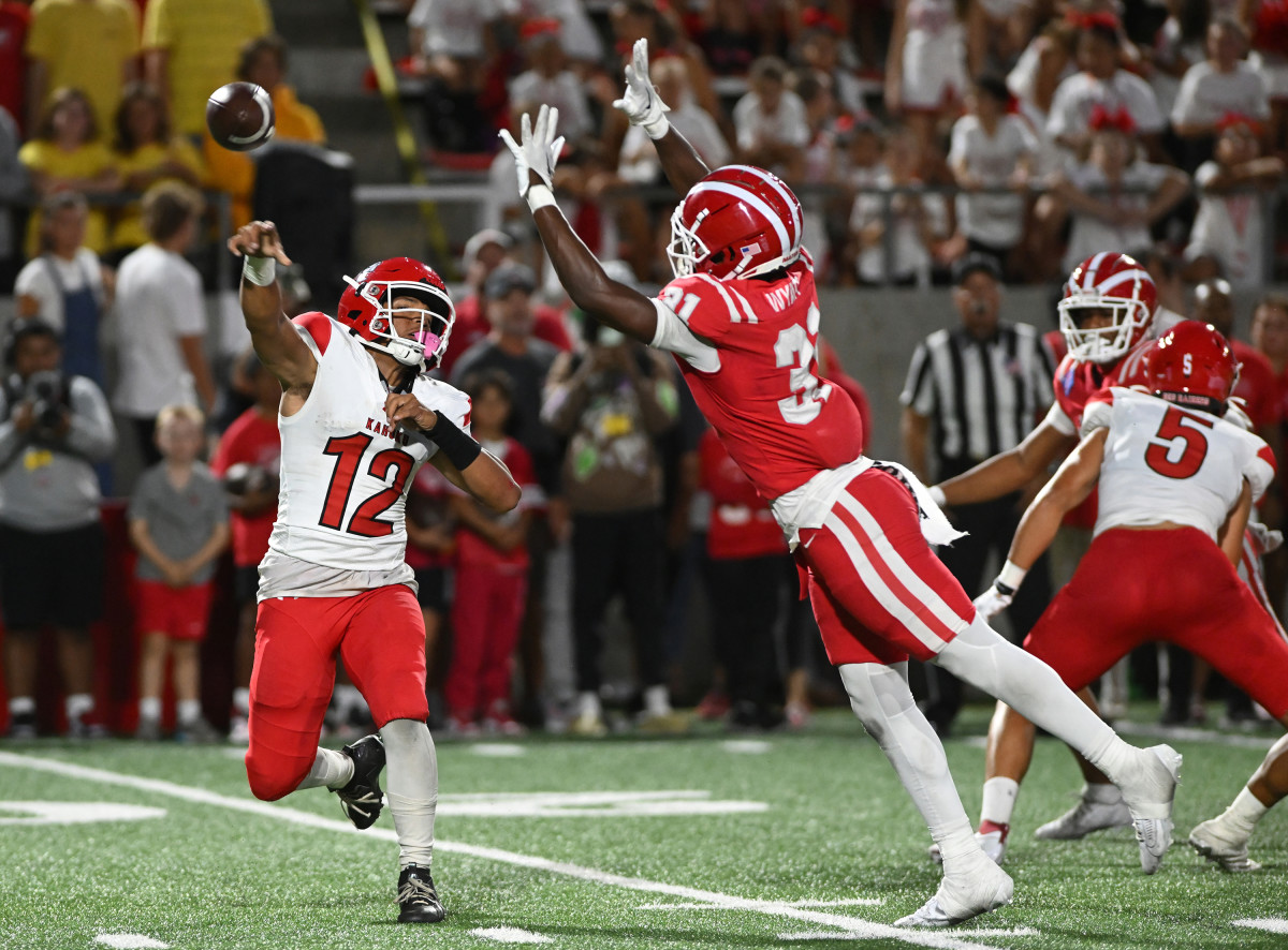 Kahuku vs Mater Dei September 9, 2023 Photo-Heston Quan38