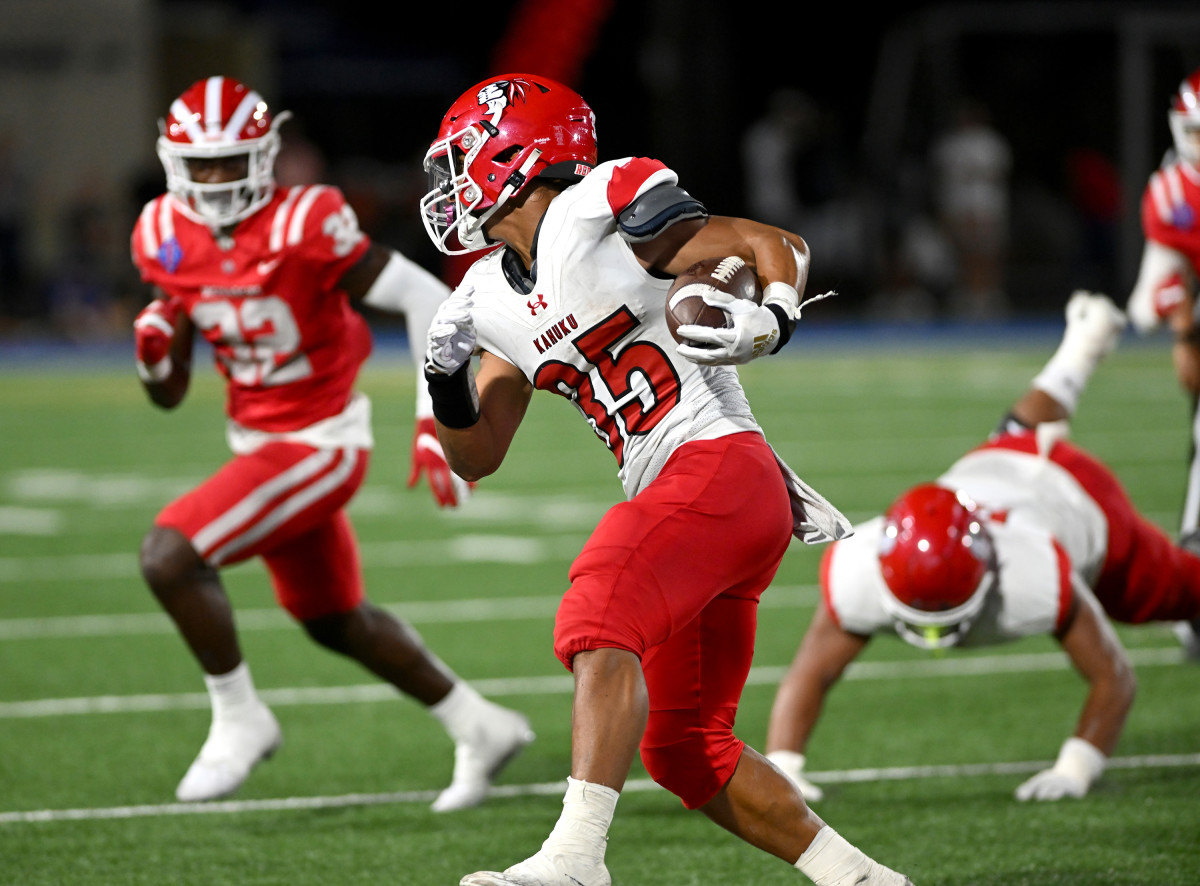 Kahuku vs Mater Dei September 9, 2023 Photo-Heston Quan49