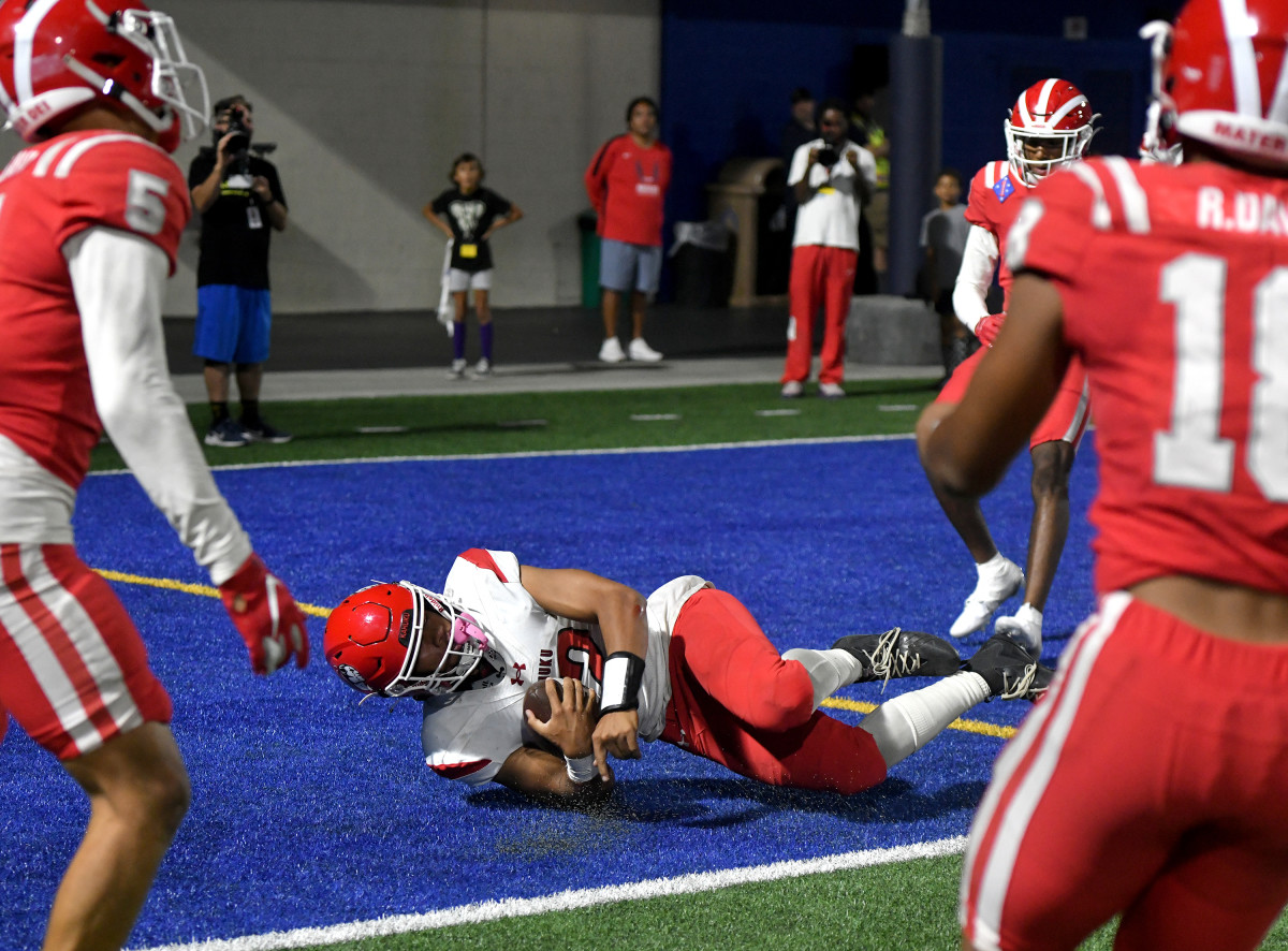 Kahuku vs Mater Dei September 9, 2023 Photo-Heston Quan54