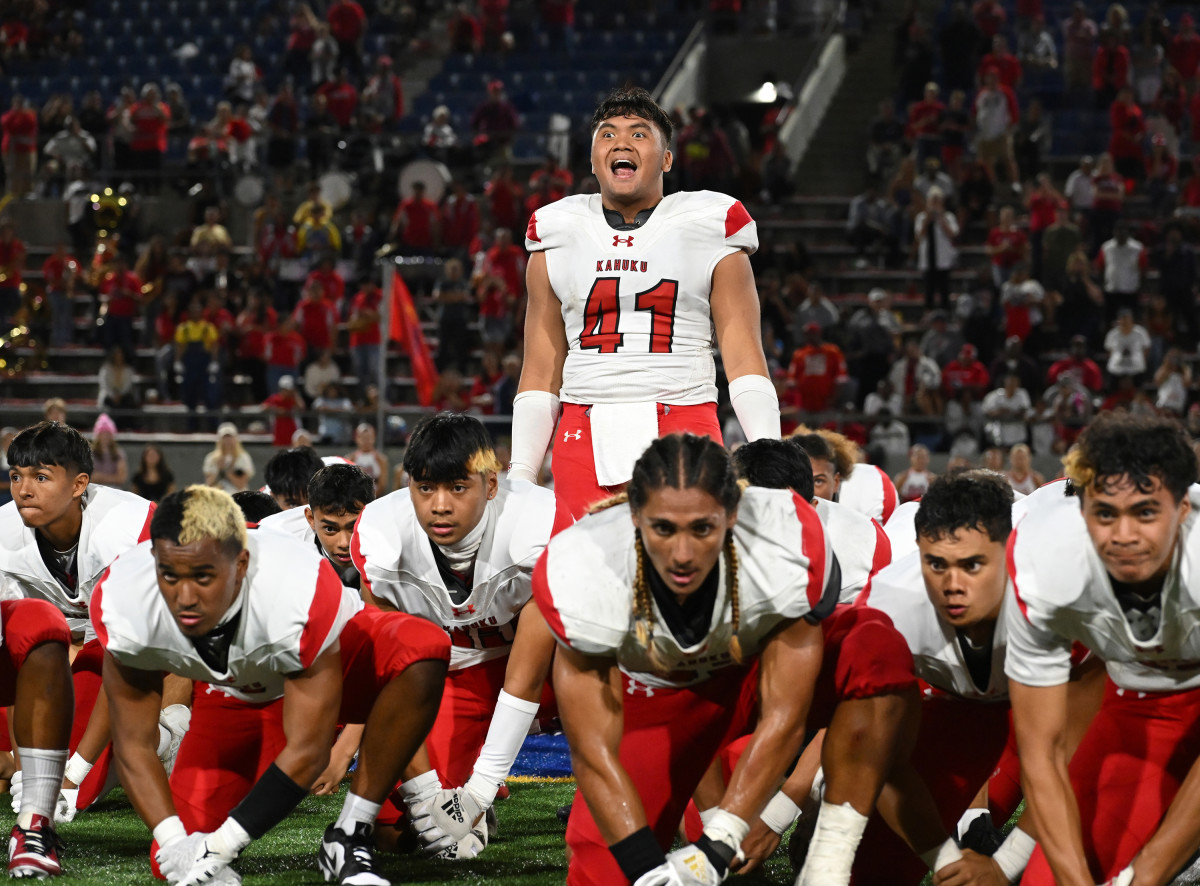 Kahuku vs Mater Dei September 9, 2023 Photo-Heston Quan63