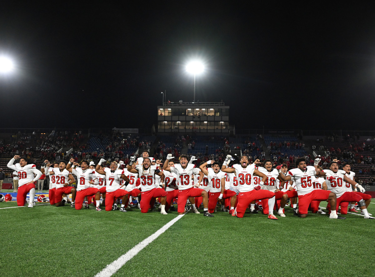 Kahuku vs Mater Dei September 9, 2023 Photo-Heston Quan65